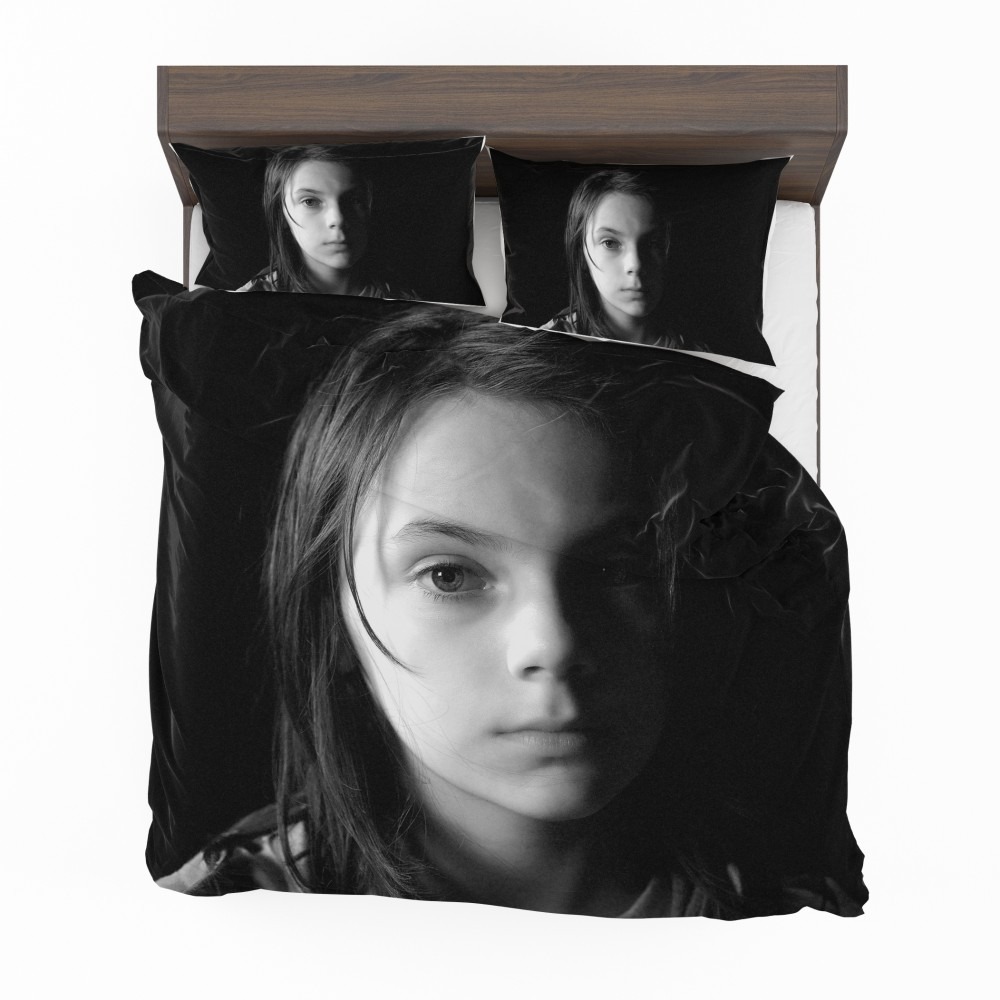 logan-movie-dafne-keen-laura-kinney-x-23-bedding-set-1463_78035204.jpg